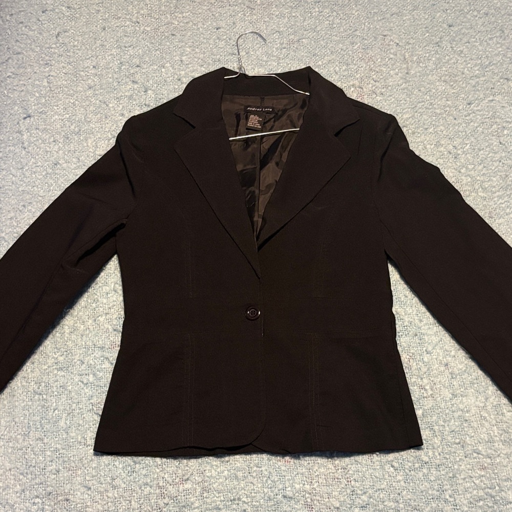 Elegant Black Women's Blazer